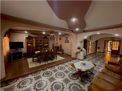 Casa lux | Gheorghe Doja | 678mp