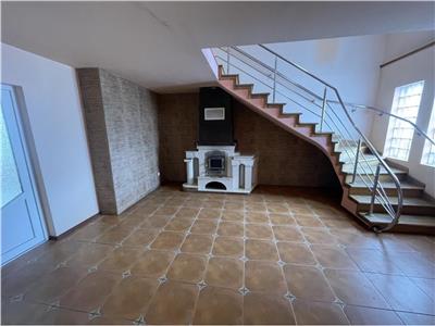 De Inchiriat | Casa  | Scheia