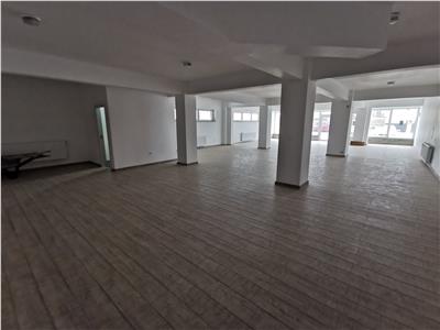 Spatiu comercial nou 200mp